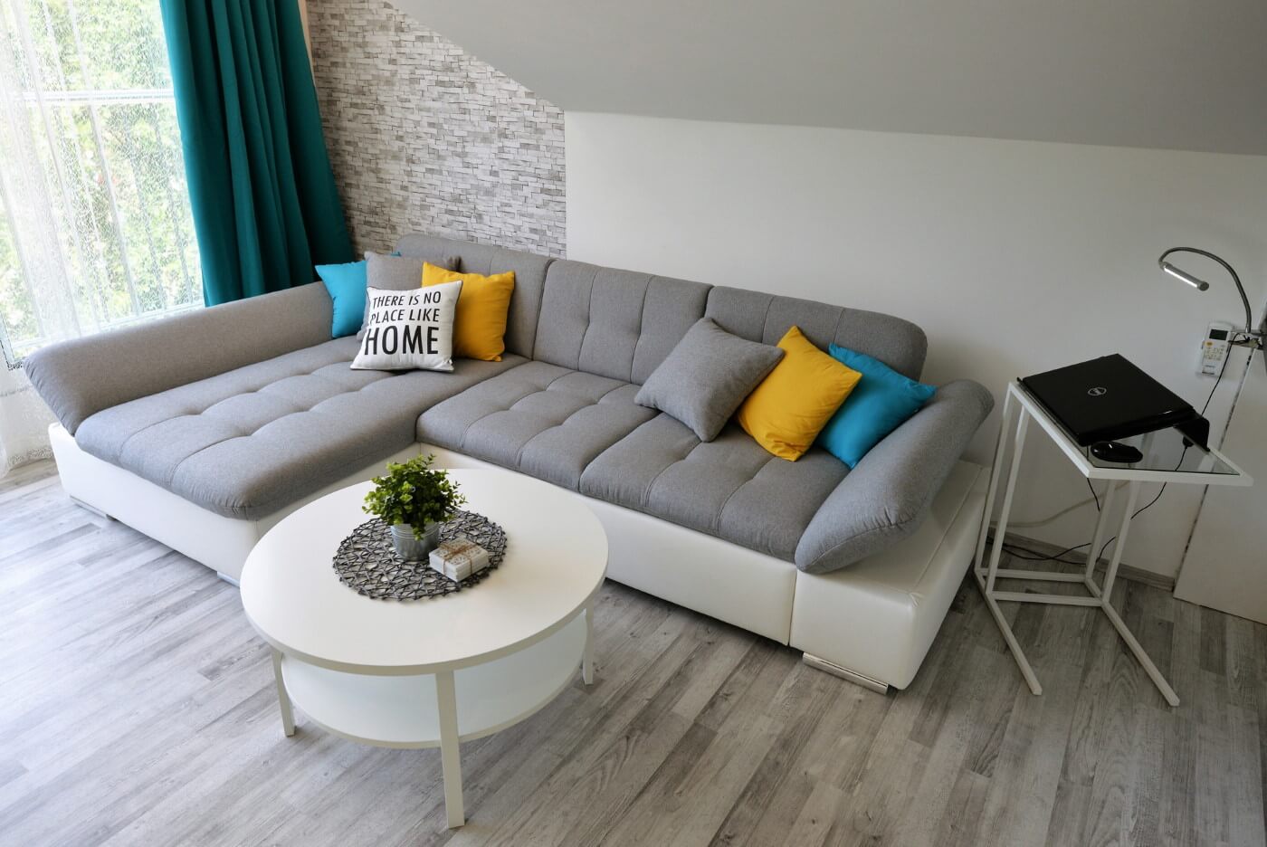 Dnevni boravak - kauč