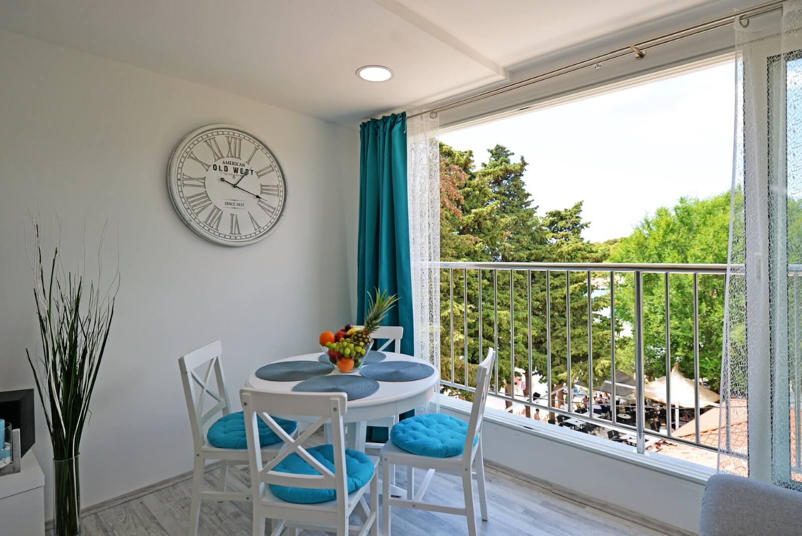 Luksuzni apartman na Murteru - pogled s balkona